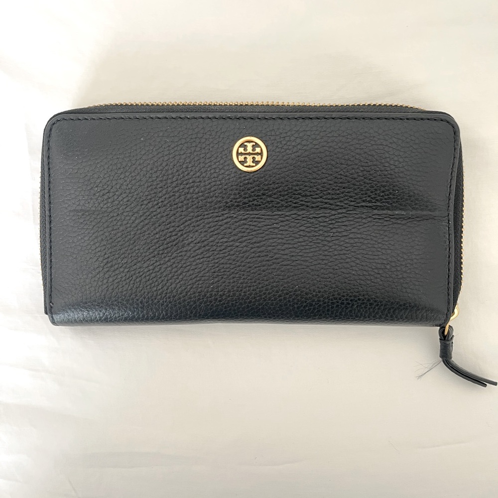 Tory Burch Black & Gold Wallet 8” x 4”